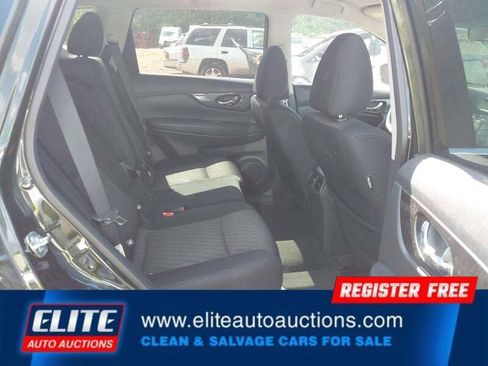 Used 2018 Nissan Rogue SV FWD image 16