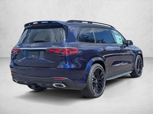 New 2026 Mercedes-Benz GLS 580 4MATIC image 2