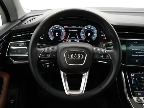 Used 2023 Audi Q7 2.0T Premium w/ Convenience Package AWD/4WD image 19