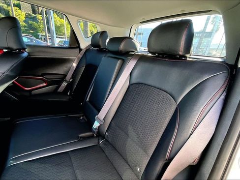 Used 2023 Kia Soul GT-Line image 17