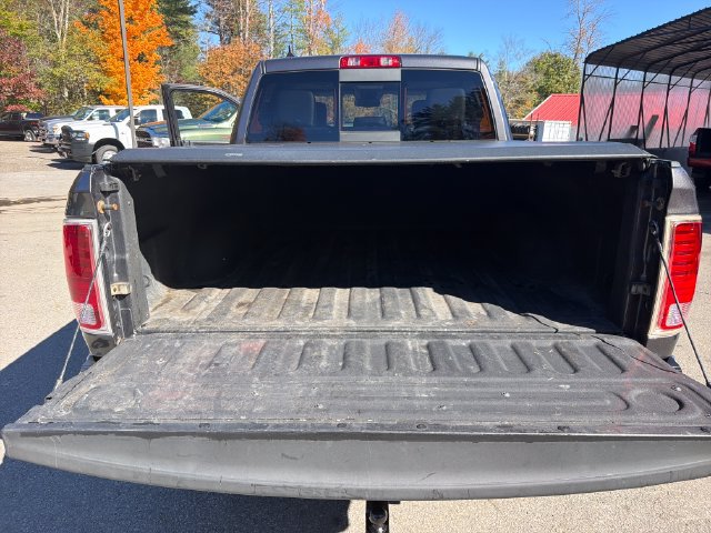 Used 2017 RAM 1500 Laramie w/ Convenience Group AWD/4WD image 25