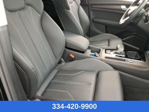 Used 2024 Audi Q5 2.0T Premium Plus w/ Premium Plus Package image 16