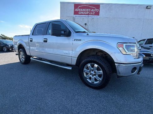 Used 2014 Ford F150 XLT w/ Equipment Group 302A Luxury AWD/4WD image 4