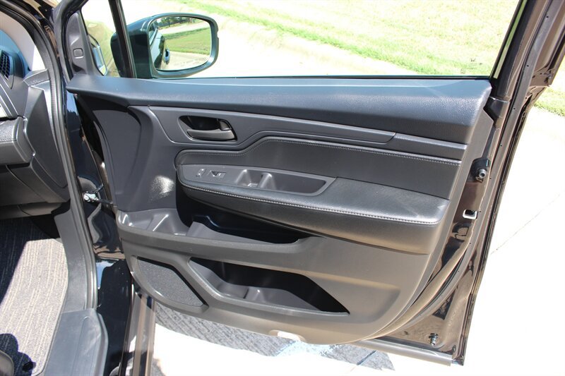 Used 2026 Honda Odyssey EX-L image 18