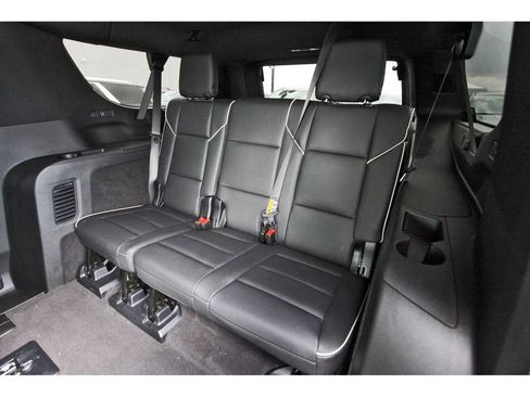 Used 2025 Cadillac Escalade ESV Sport AWD/4WD image 13