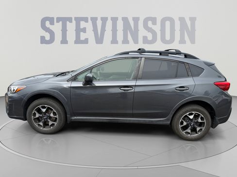 Used 2020 Subaru Crosstrek 2.0i Premium w/ Moonroof Package 2 AWD/4WD image 2