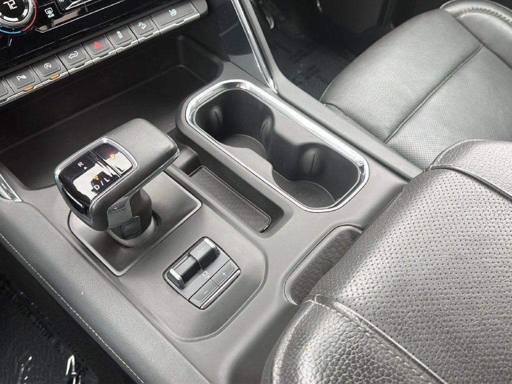 Used 2024 GMC Sierra 1500 Denali AWD/4WD image 8