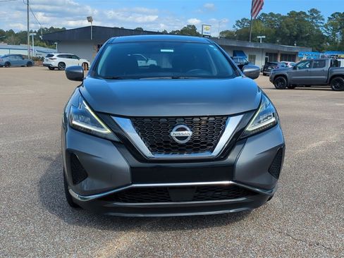 Used 2019 Nissan Murano S image 2