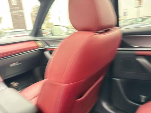 Certified 2025 MAZDA CX-70 3.3 Turbo w/ Premium Plus Pkg image 14