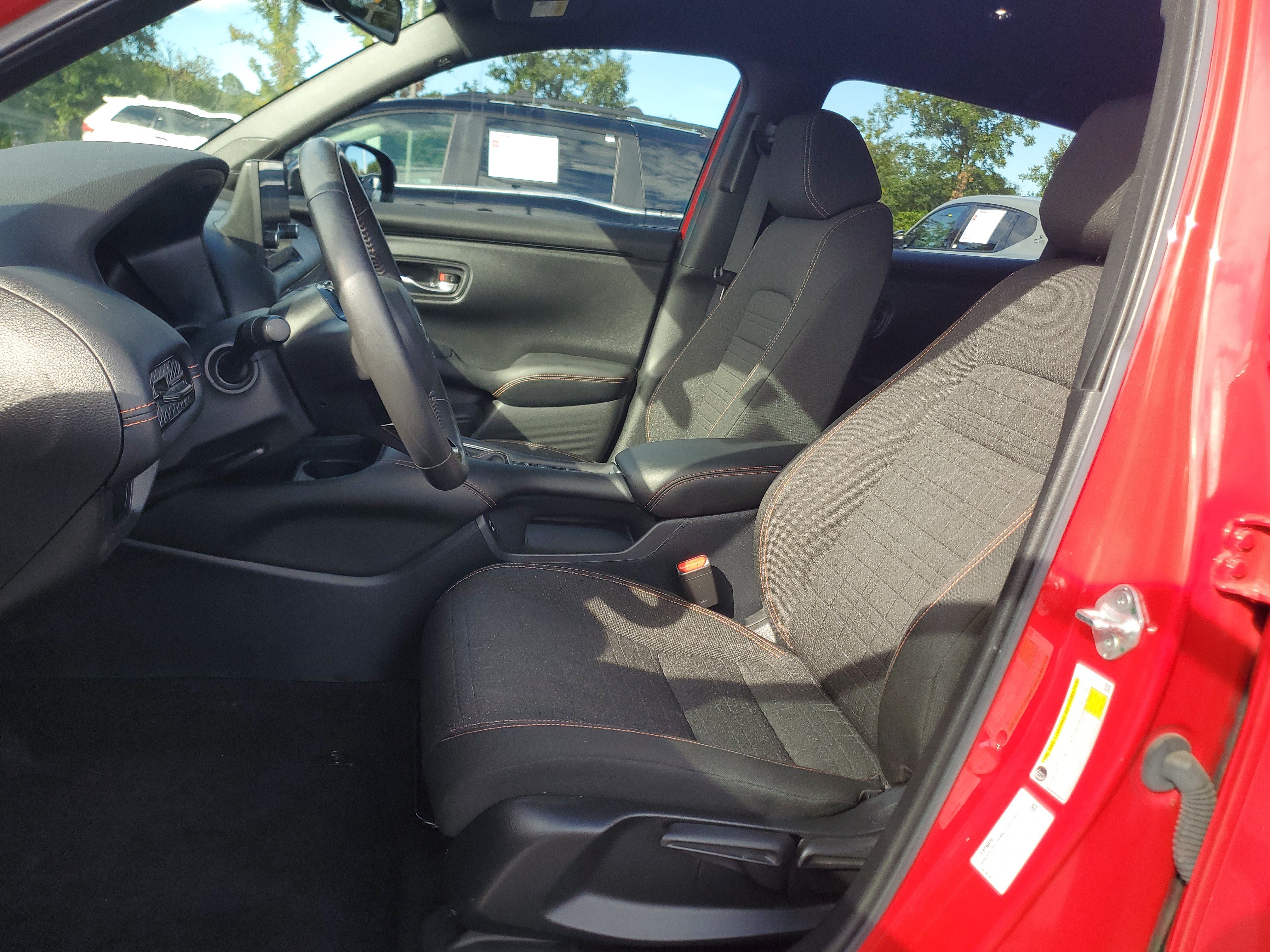 Used 2024 Honda HR-V Sport image 19