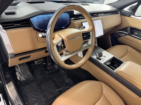 Used 2024 Land Rover Range Rover SE AWD/4WD image 13