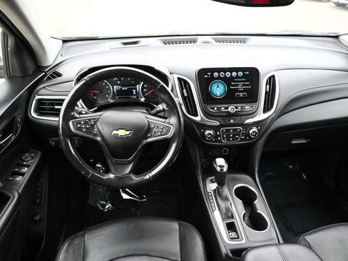 Used 2018 Chevrolet Equinox Premier image 20