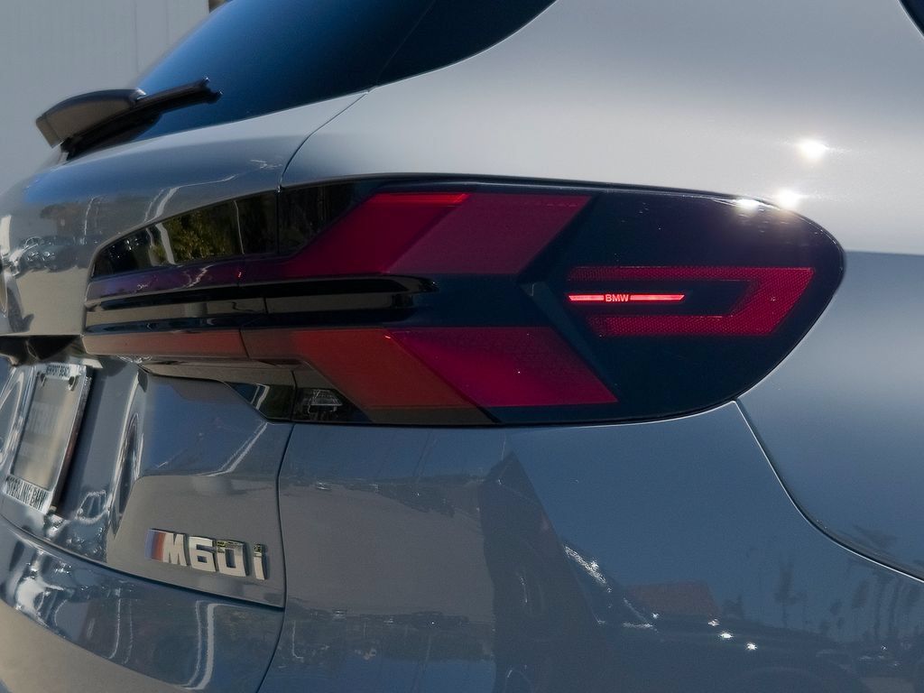 New 2026 BMW X5 M60i AWD/4WD image 4