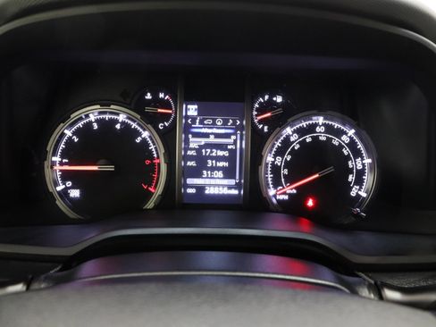 Used 2024 Toyota 4Runner TRD Off-Road Premium w/ Off Road Premium Plus Package AWD/4WD image 39