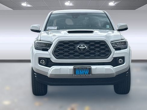 Used 2023 Toyota Tacoma TRD Sport image 6
