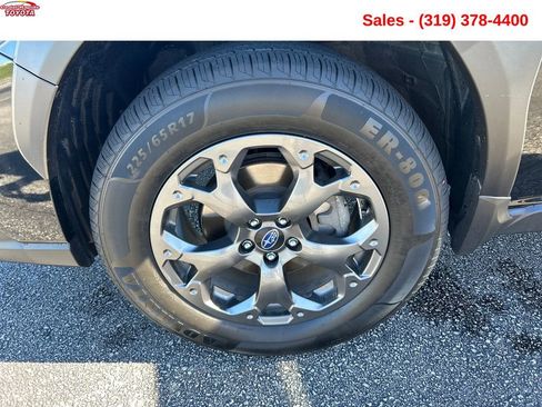 Used 2022 Subaru Crosstrek 2.5i Sport AWD/4WD image 23