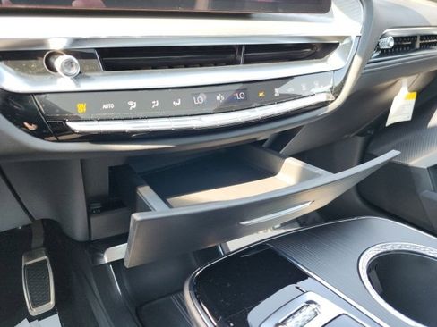 New 2026 Cadillac Lyriq V w/ LPO, Floor Liner Package image 38