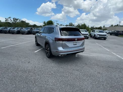 Used 2026 Volkswagen Atlas SEL Premium R-Line AWD/4WD image 6