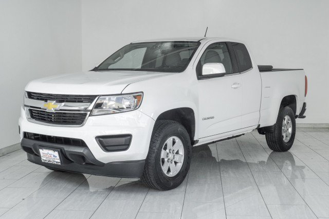 Used 2017 Chevrolet Colorado W/T w/ WT Convenience Package RWD image 4