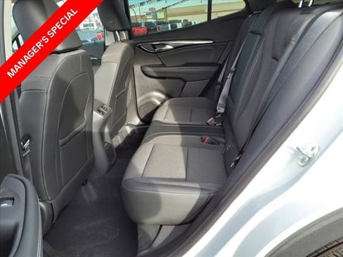 Used 2022 Buick Envision Preferred image 12