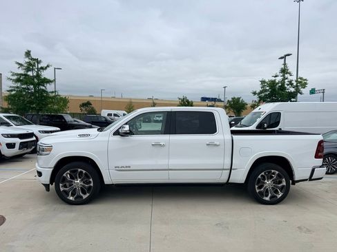 Used 2022 RAM 1500 Limited AWD/4WD image 1