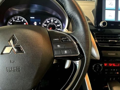 Used 2024 Mitsubishi Eclipse Cross SE image 24