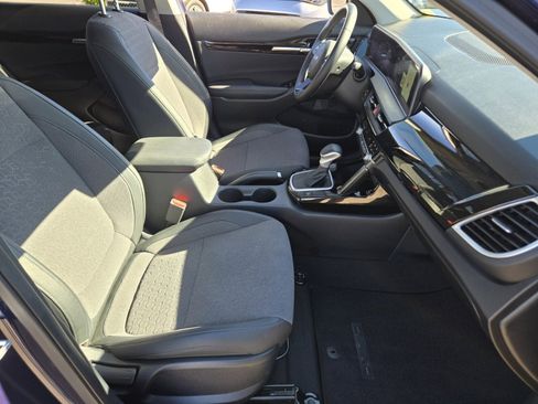 Certified 2024 Kia Seltos S image 16