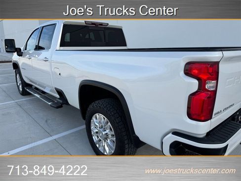 Used 2020 Chevrolet Silverado 2500 High Country image 48