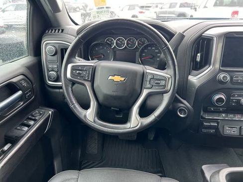 Used 2022 Chevrolet Silverado 3500 LTZ w/ Gooseneck/5TH Wheel Package image 15