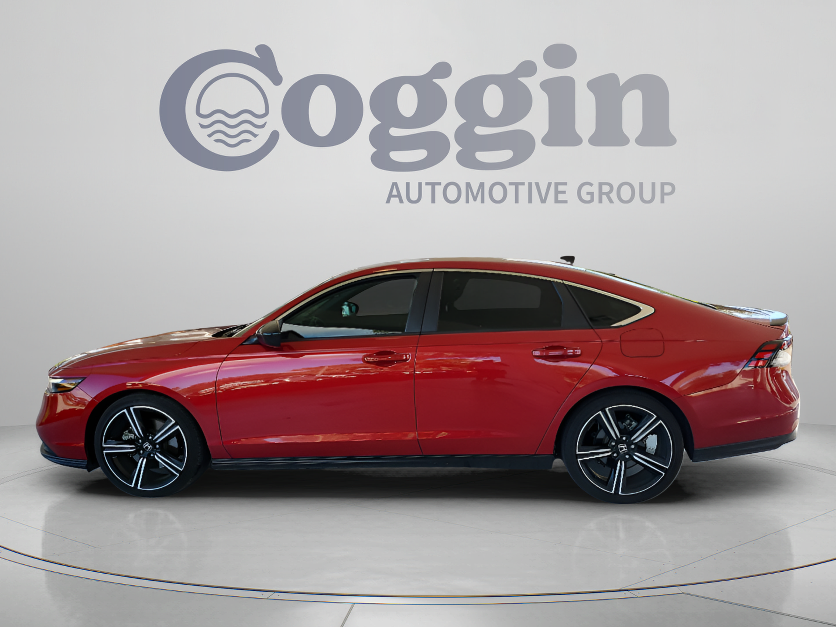 Used 2024 Honda Accord Sport image 2