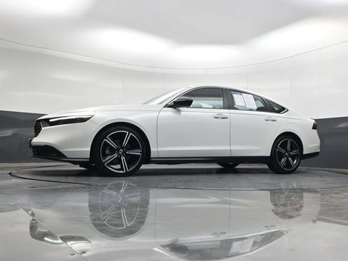 Used 2023 Honda Accord Sport image 43