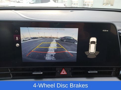 Used 2024 Kia Sportage EX image 22