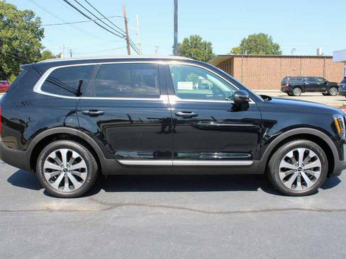 Used 2020 Kia Telluride S FWD image 5