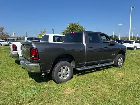 Used 2026 RAM 2500 Big Horn AWD/4WD image 3