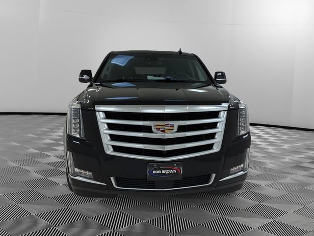 Certified 2019 Cadillac Escalade Premium Luxury AWD/4WD image 8