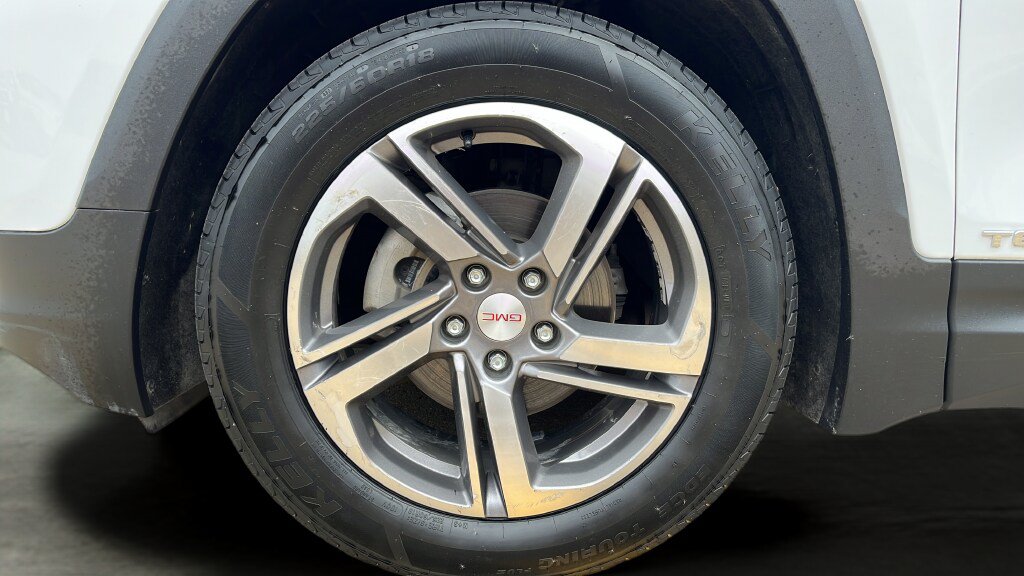 Used 2020 GMC Terrain SLT FWD image 7