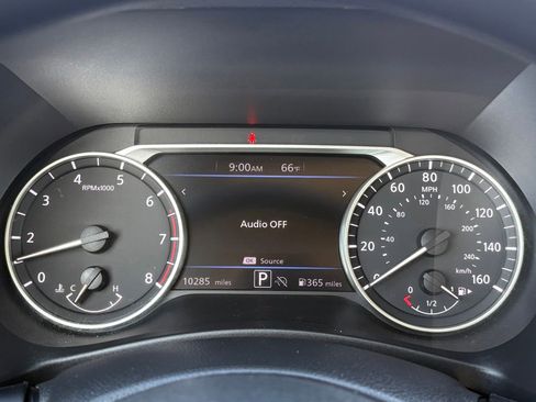 Certified 2025 Nissan Sentra SV FWD image 16