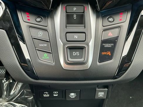 New 2026 Honda Odyssey Touring image 16