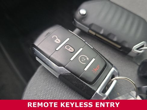 Used 2020 RAM 1500 Big Horn image 31