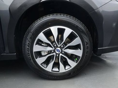 Used 2023 Subaru Outback Touring AWD/4WD image 16