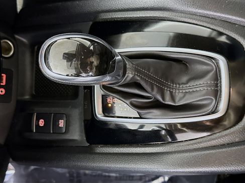 Used 2022 Nissan Rogue Sport SV w/ Technology Package image 20