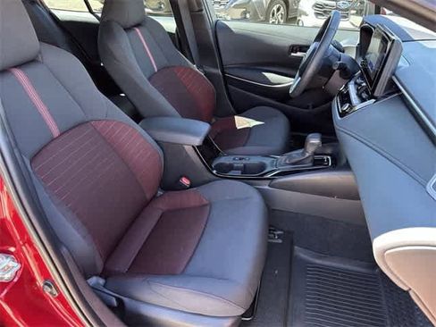 Used 2023 Toyota Corolla SE image 18