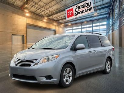 Used 2015 Toyota Sienna LE