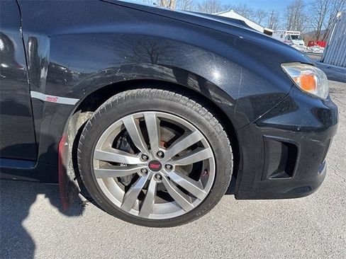 Used 2013 Subaru Impreza WRX STI image 9
