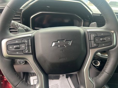 Used 2024 Chevrolet Silverado 1500 LT Trail Boss w/ LT Trail Boss Premium Package image 18