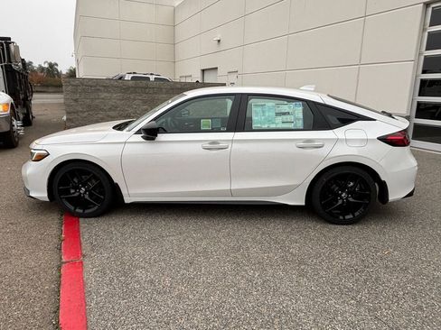 New 2025 Honda Civic Sport image 8