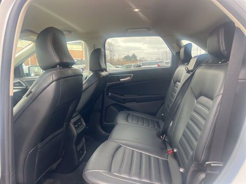 Used 2023 Ford Edge SEL AWD/4WD image 18