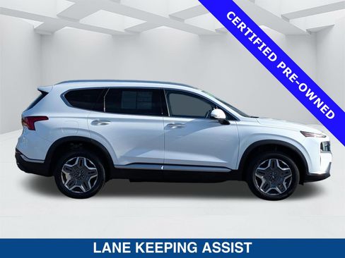 Used 2023 Hyundai Santa Fe SEL Convenience image 3