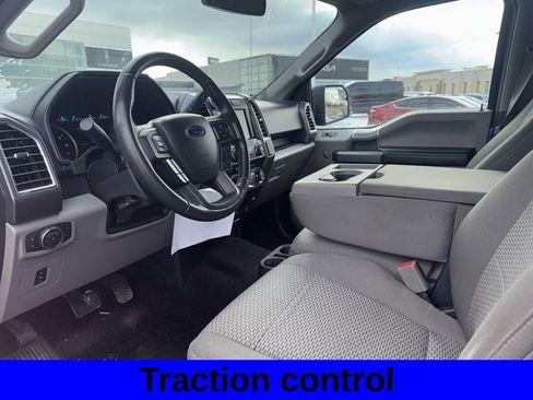 Used 2015 Ford F150 XLT w/ Equipment Group 302A Luxury image 11