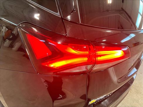 Certified 2023 Chevrolet Equinox RS w/ RS Leather Package image 33